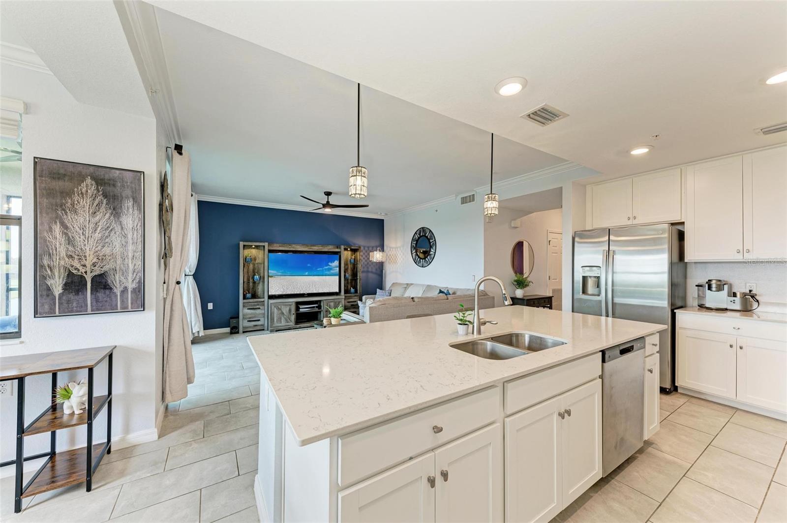 LAKEWOOD NATIONAL PH I TERRACE VII - Residential Lease