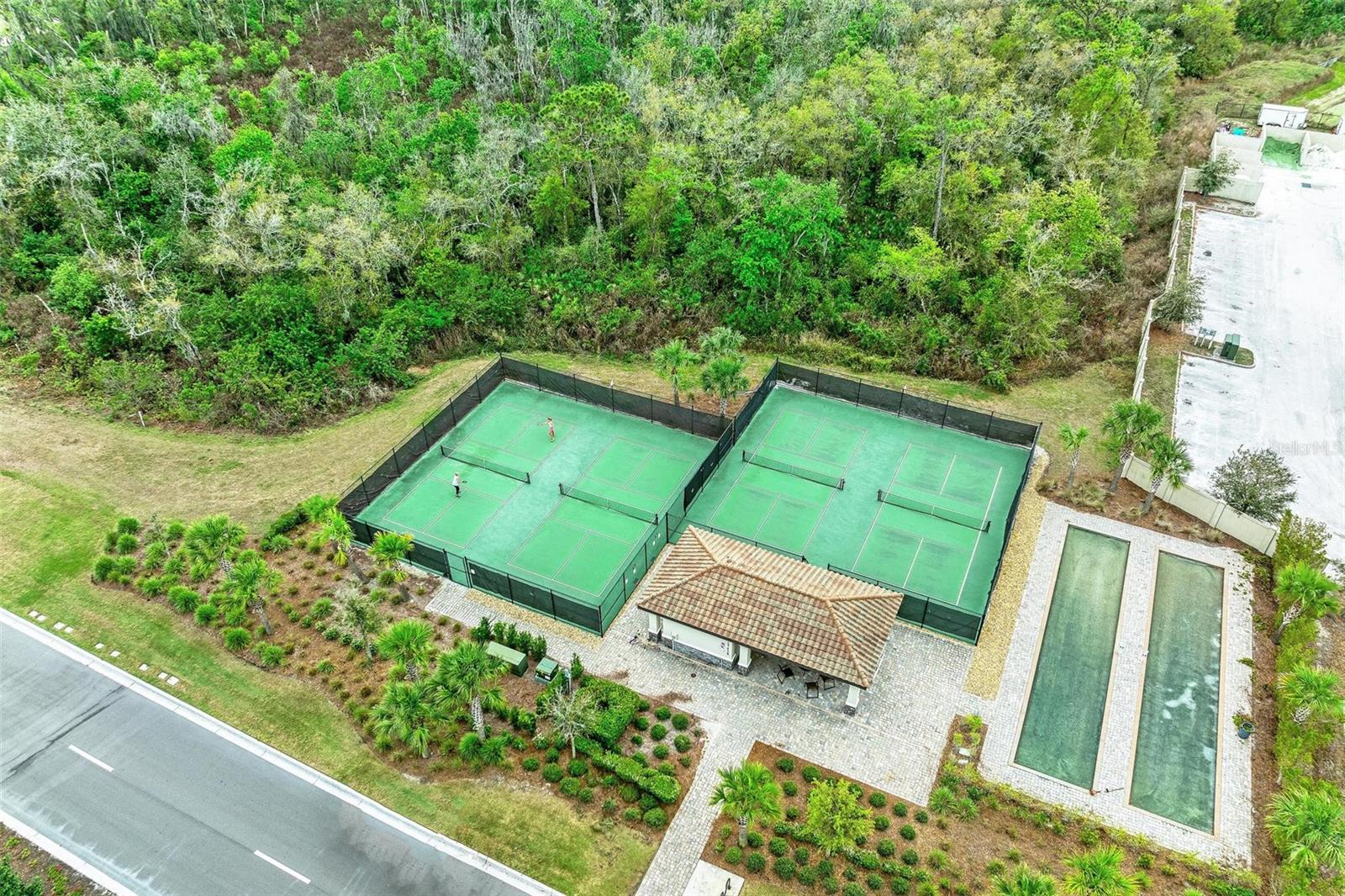 LAKEWOOD NATIONAL PH I TERRACE VII - Residential Lease