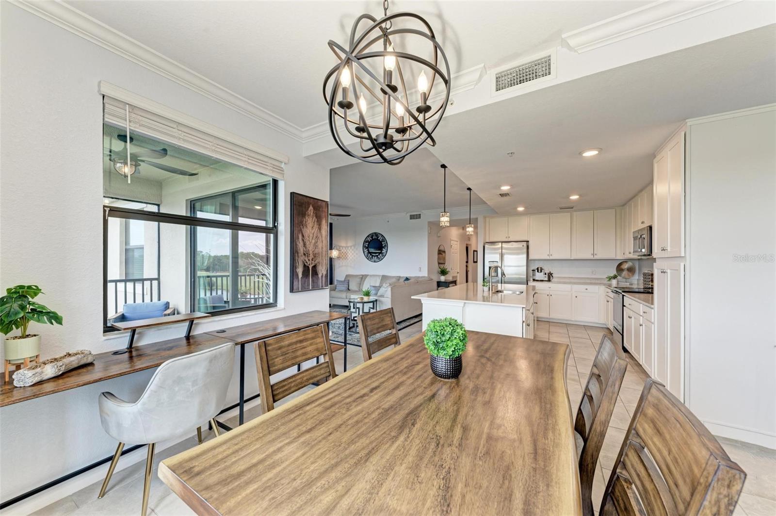 LAKEWOOD NATIONAL PH I TERRACE VII - Residential Lease