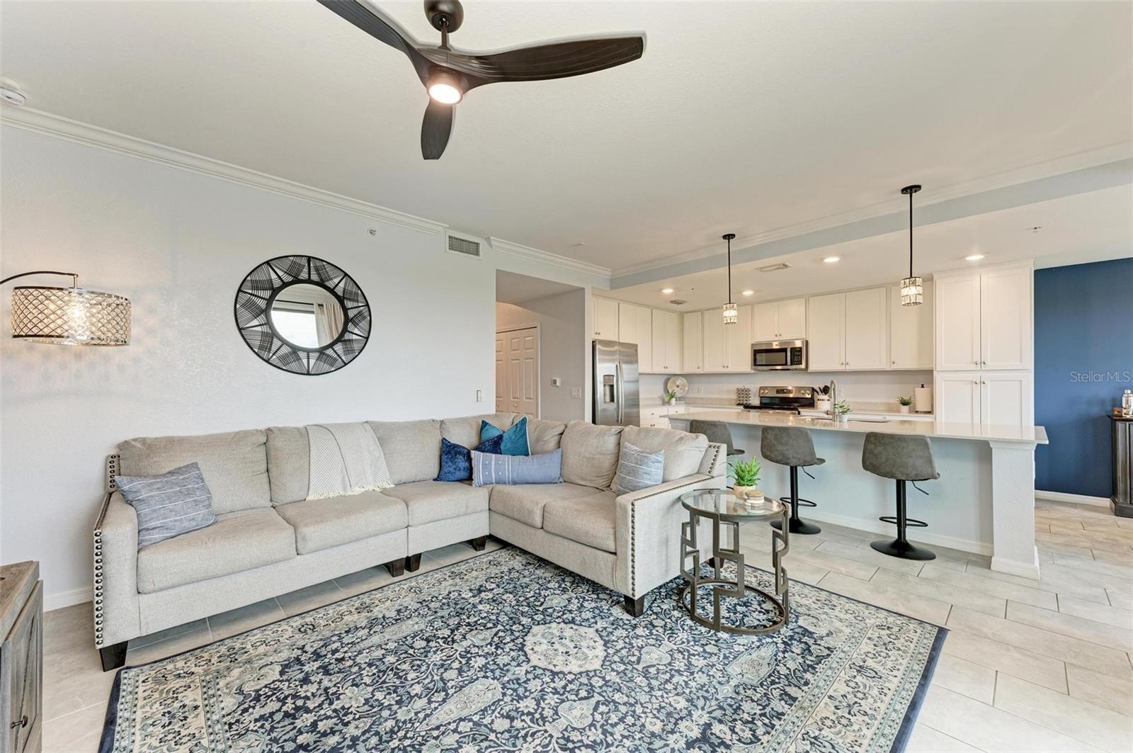 LAKEWOOD NATIONAL PH I TERRACE VII - Residential Lease