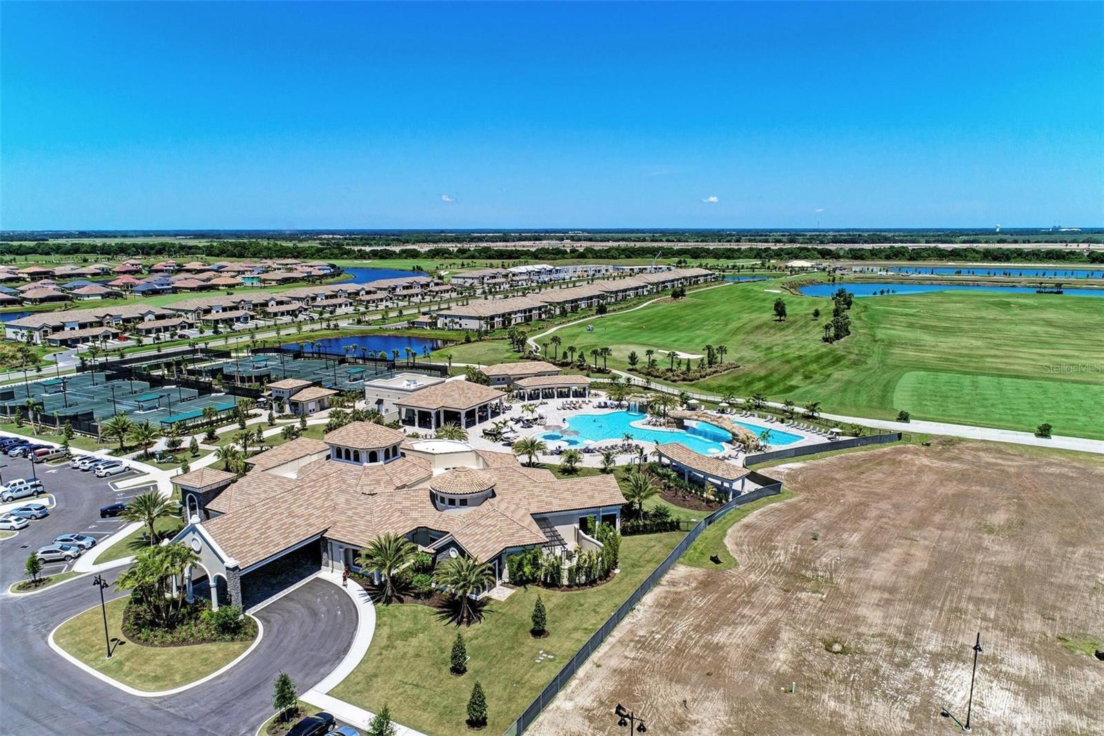 LAKEWOOD NATIONAL PH I TERRACE VII - Residential Lease