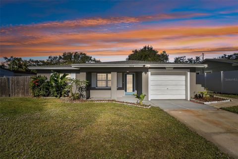 A home in LARGO