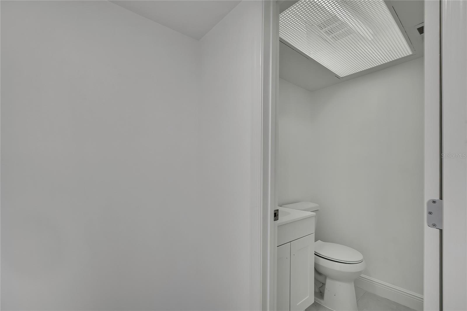 GULF HARBORS CONDO - Residential Lease