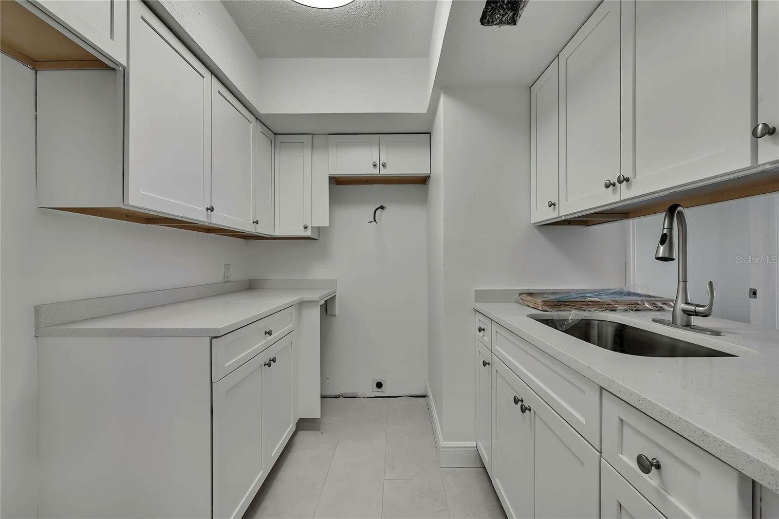 GULF HARBORS CONDO - Residential Lease