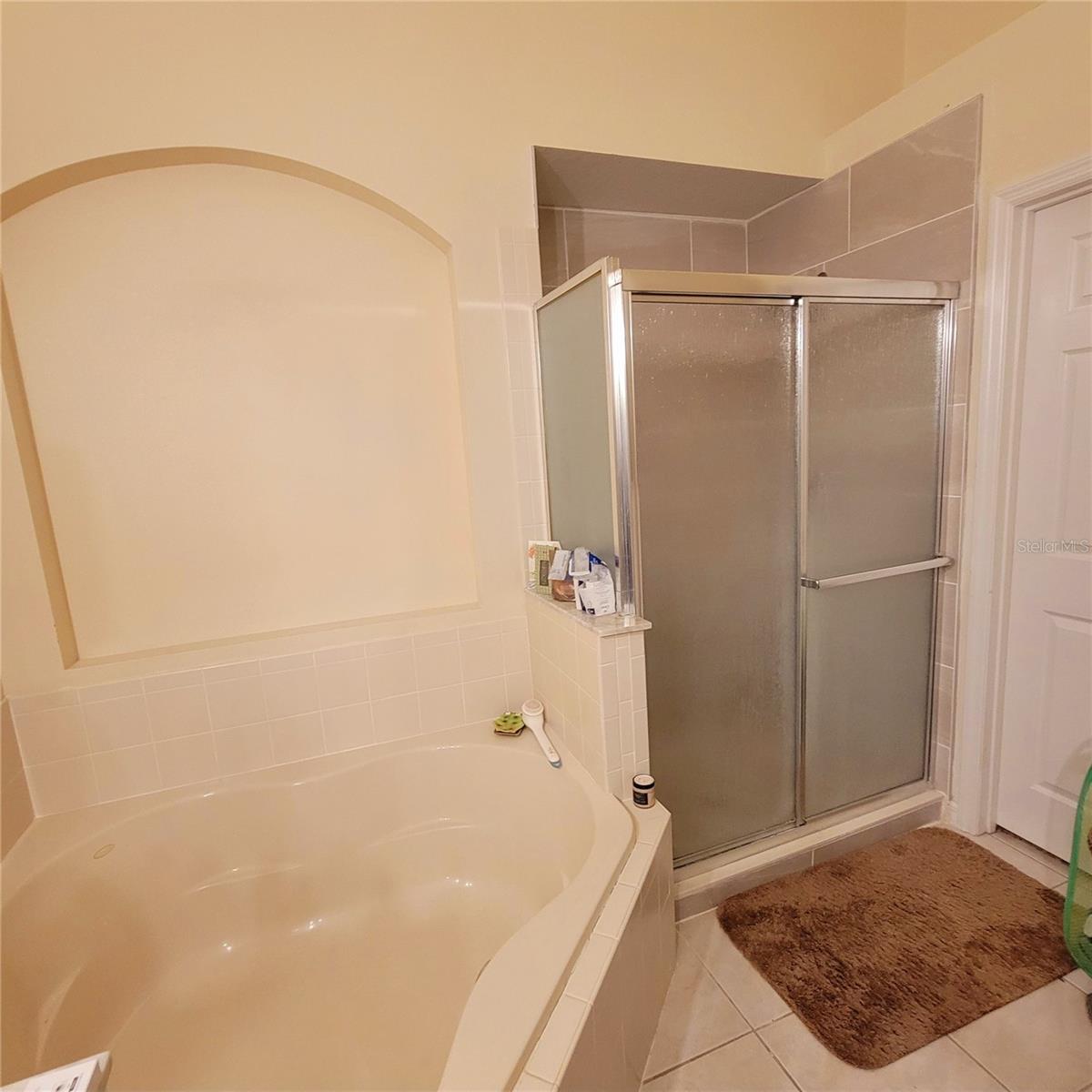 VISTA LAKES VILLAGE - Residential