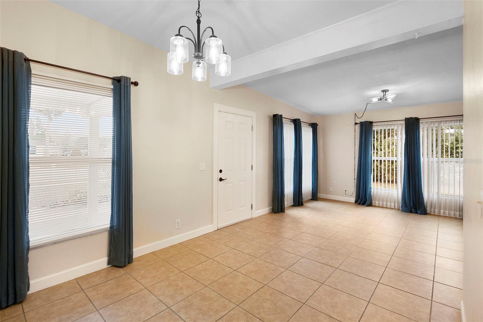 SUNLAND ESTATES AMD - Residential