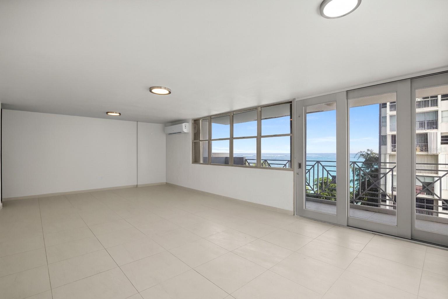 3001 AVENIDA ISLA VERDE 701