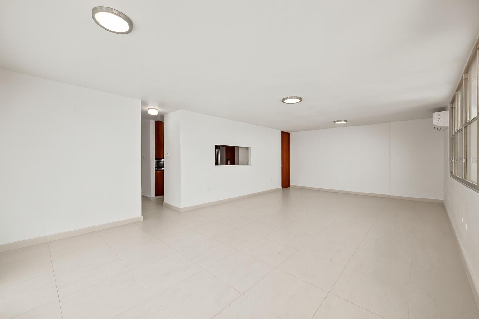 COND. PLAZA DEL MAR - Residential