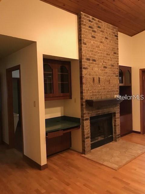 LAKE MARY JESS SHORES - Residential Lease