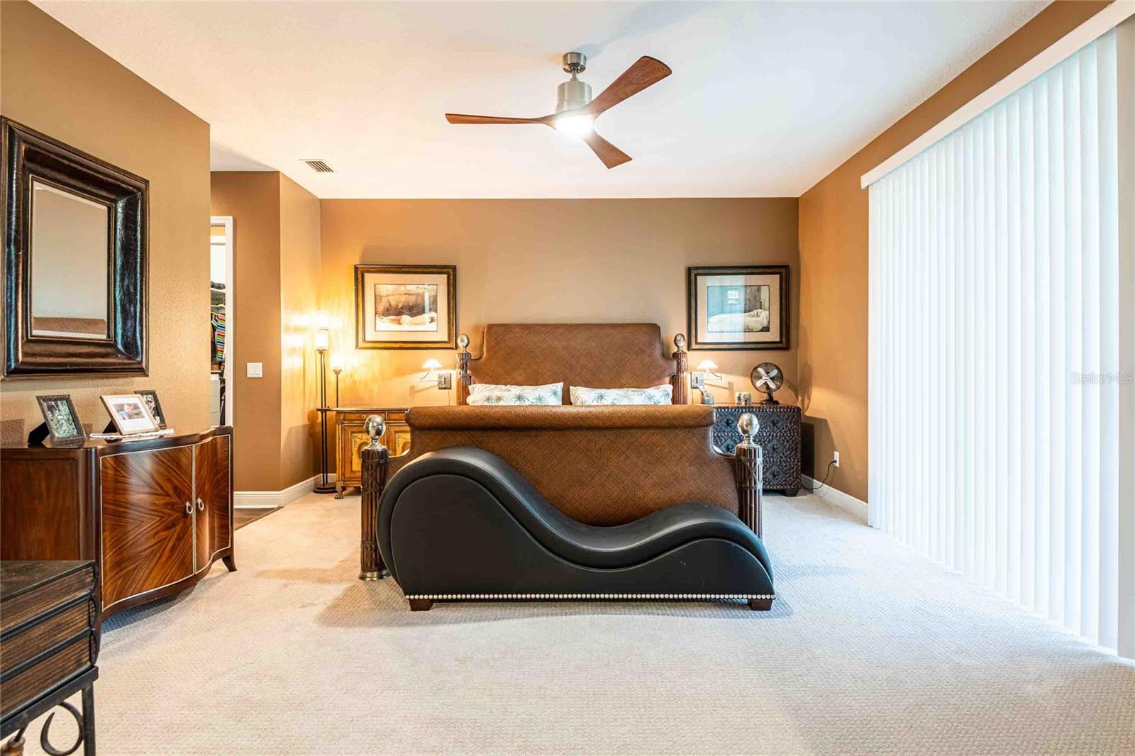 CALIENTE - Residential