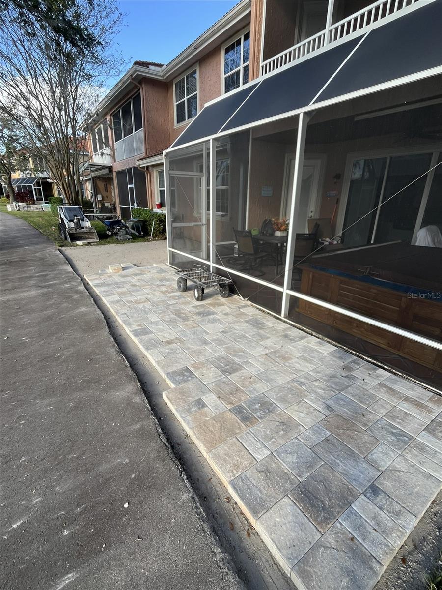 CALIENTE - Residential