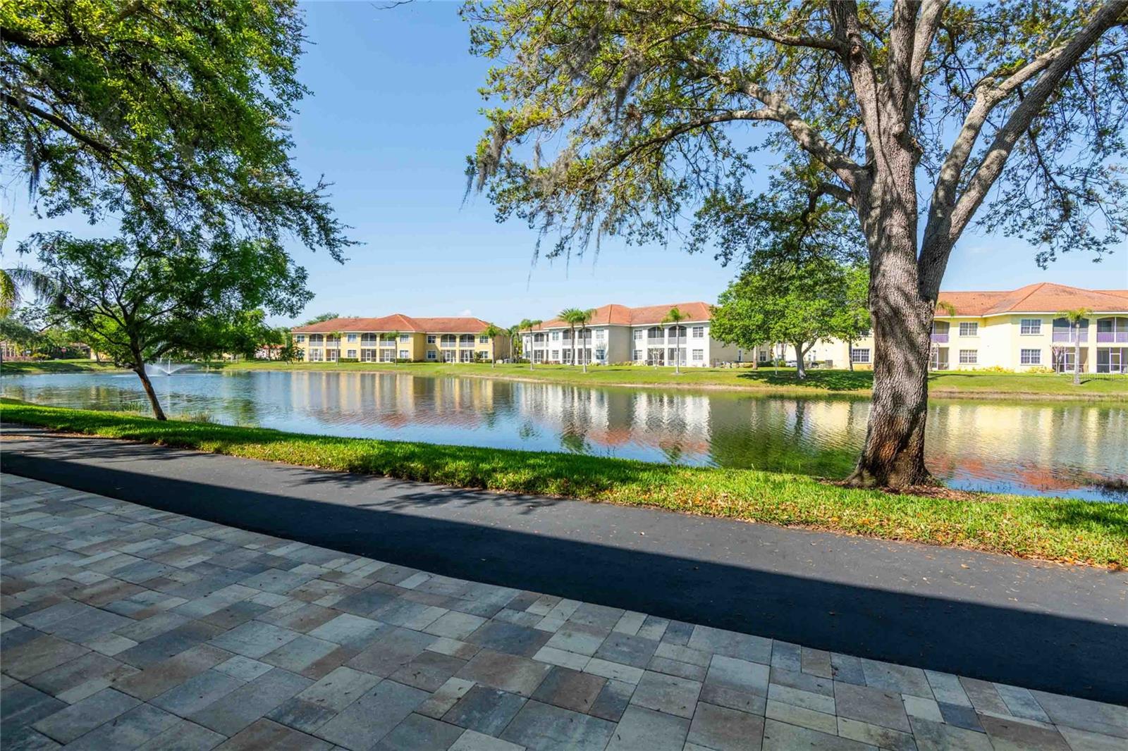 CALIENTE - Residential