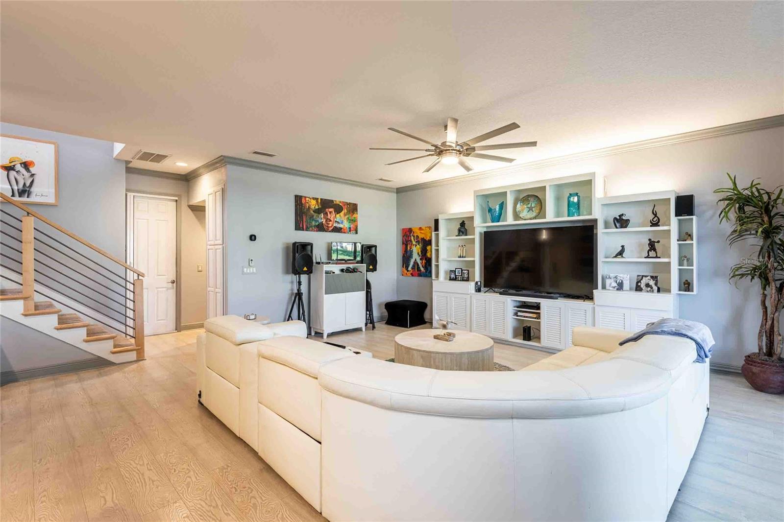 CALIENTE - Residential