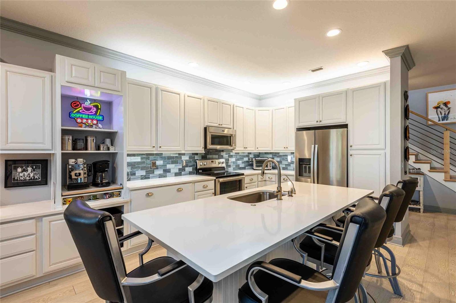 CALIENTE - Residential