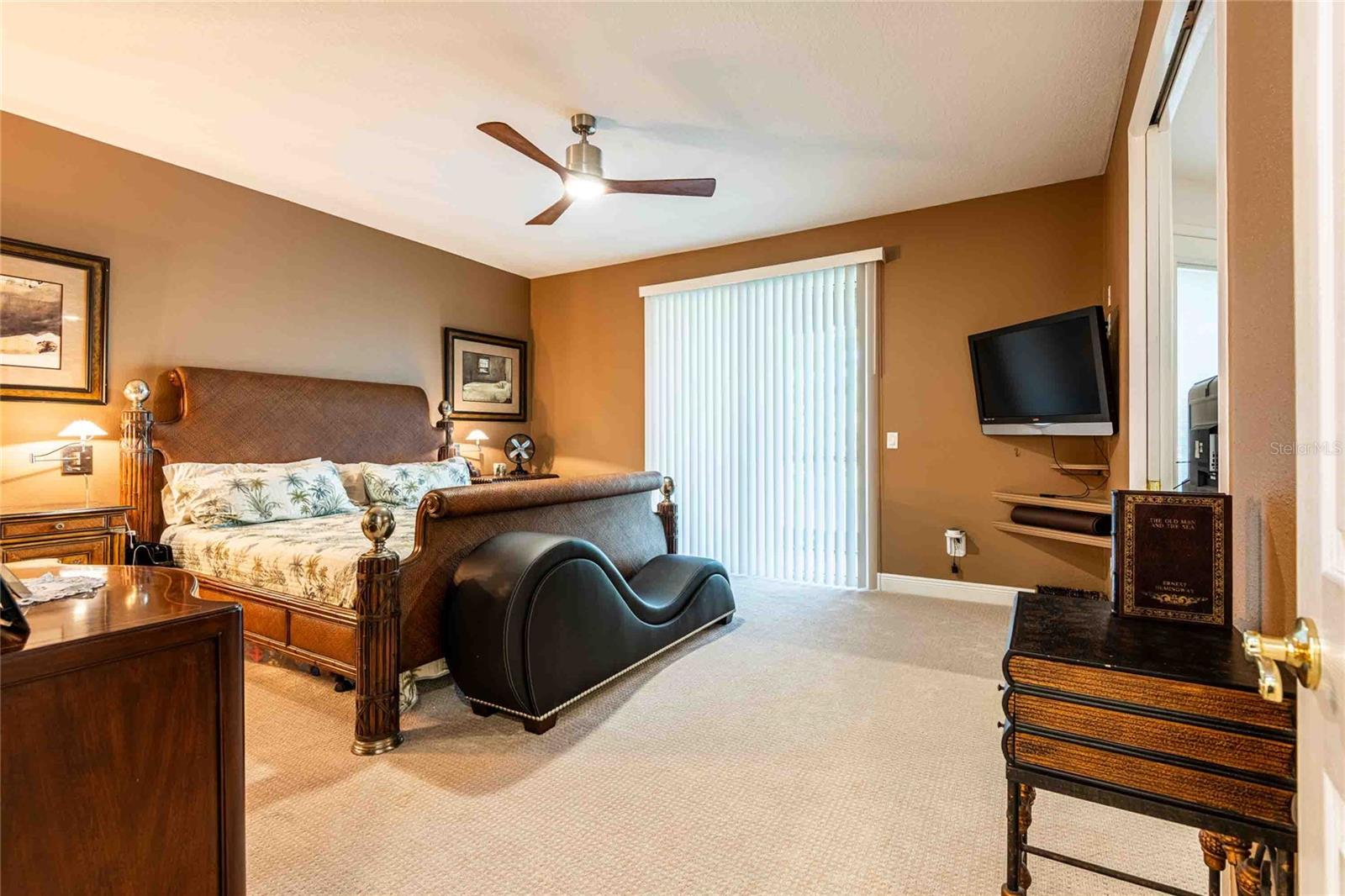 CALIENTE - Residential