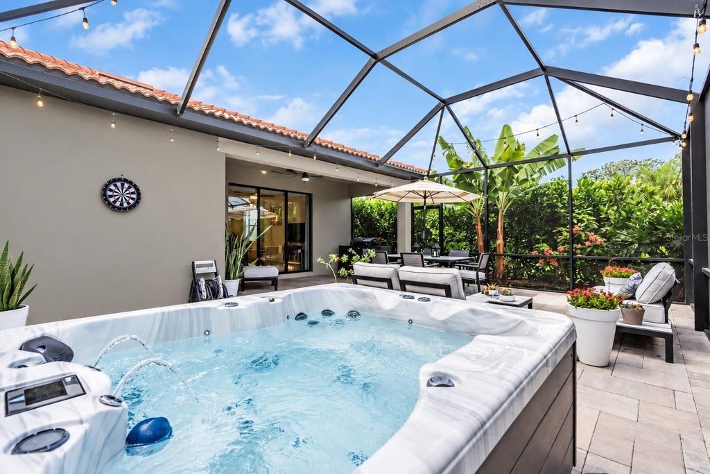 Photo of 4602 Royal Dornoch Circle, Bradenton, FL 34211 (MLS # A4708062)