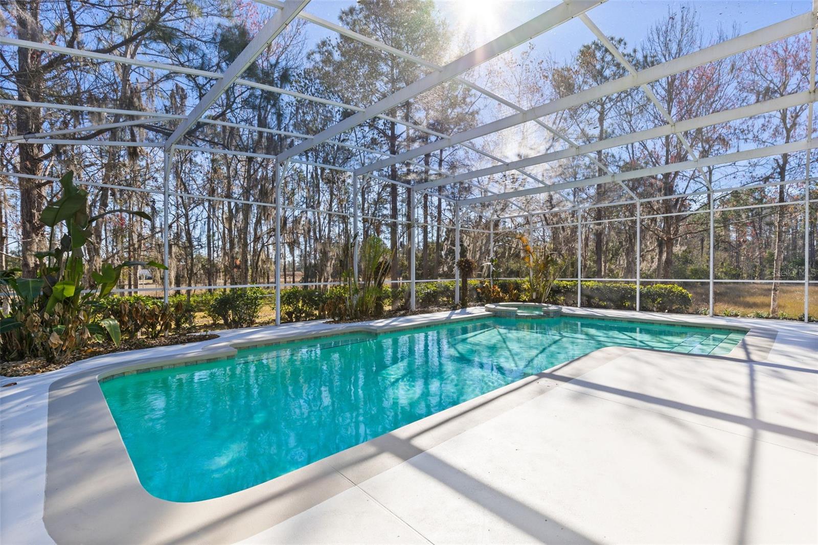 KILLALOE BY THE LAKE - Residential