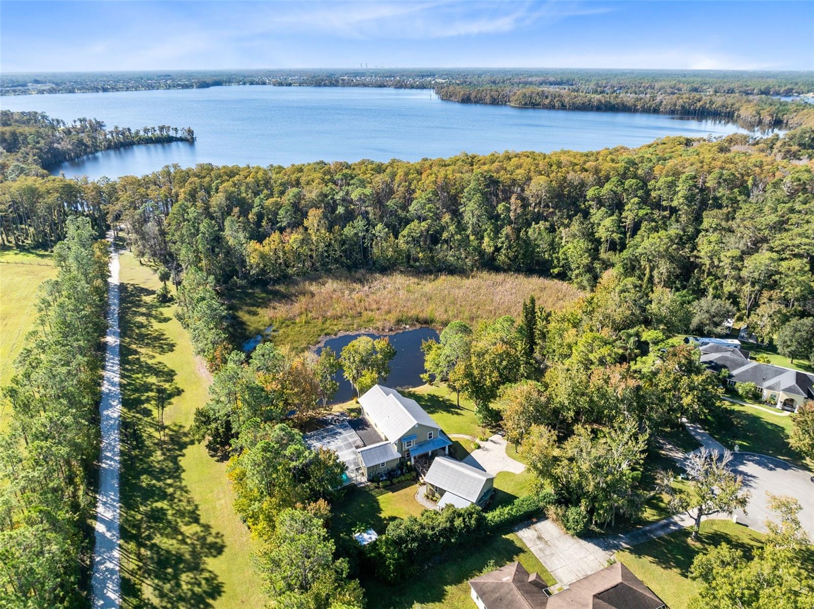 KILLALOE BY THE LAKE - Residential