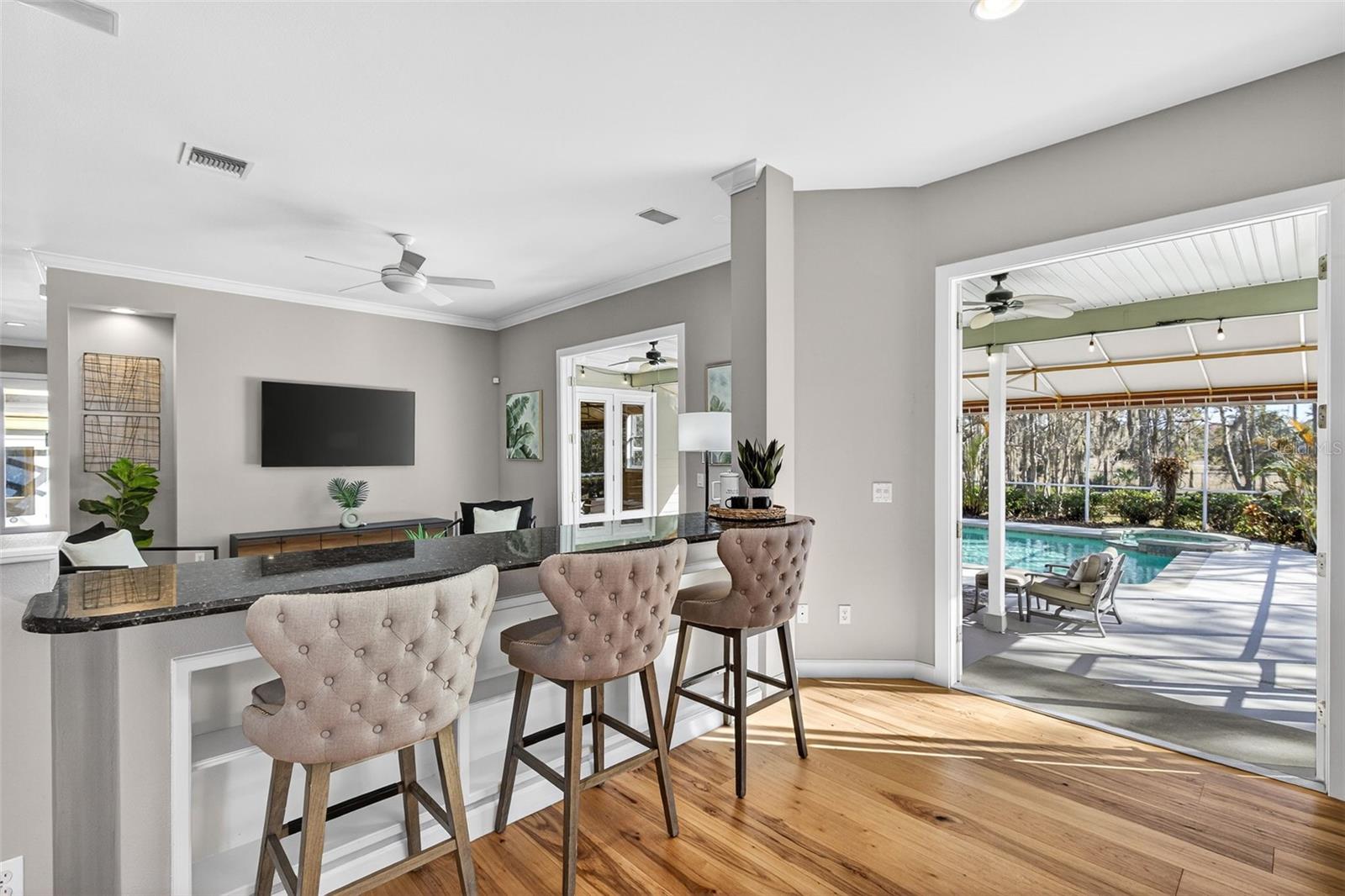 KILLALOE BY THE LAKE - Residential