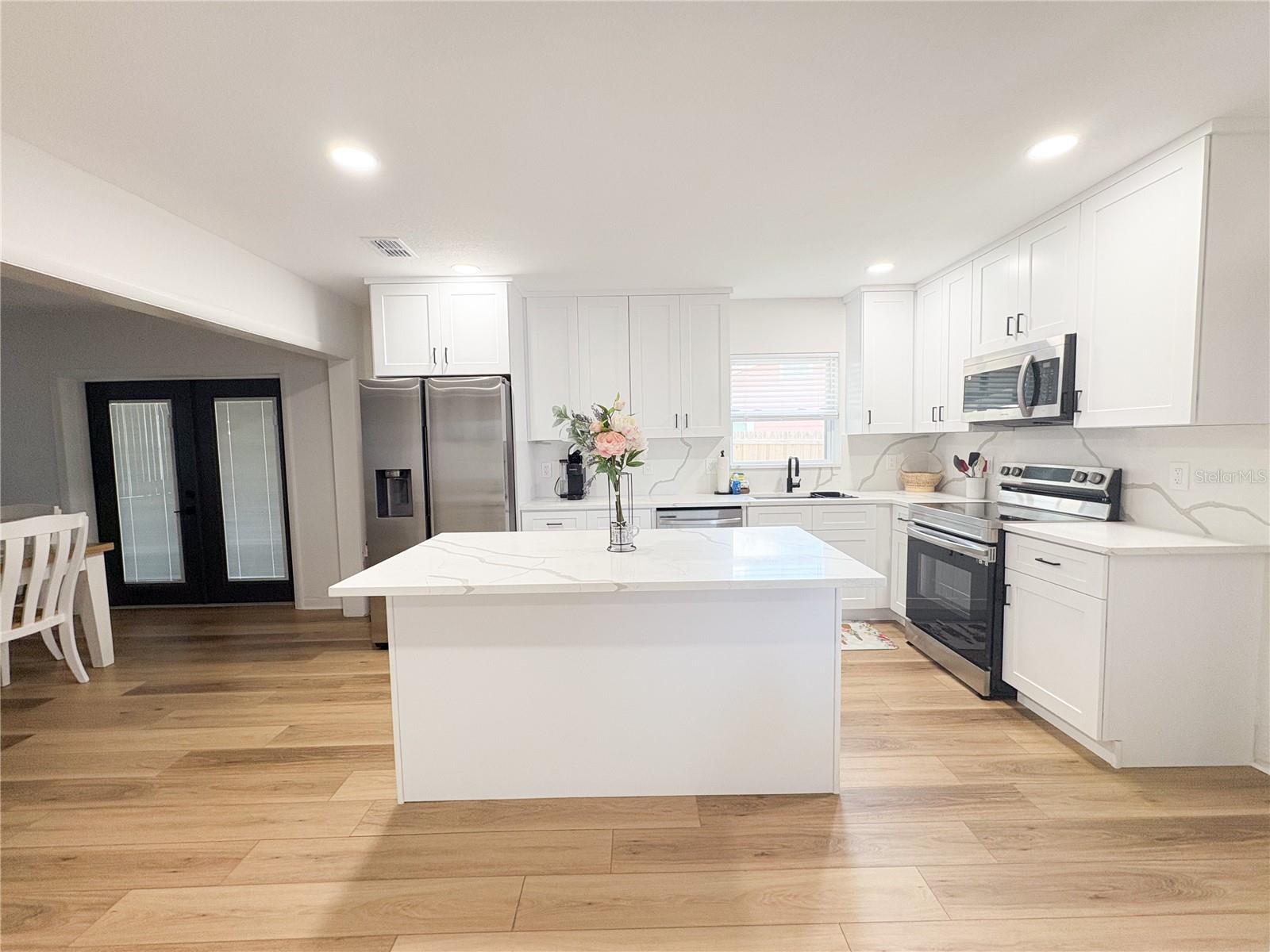 BIG ACRES - Residential Lease
