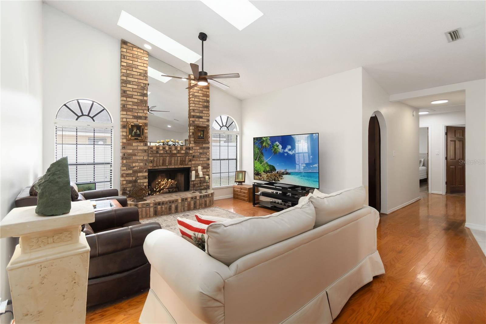 BELLE MEADE UNIT 2 - Residential
