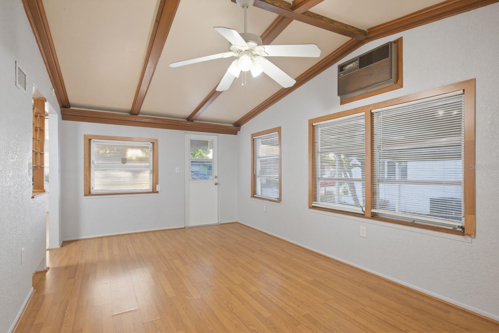 BUENA VISTA 5TH ADD - Residential