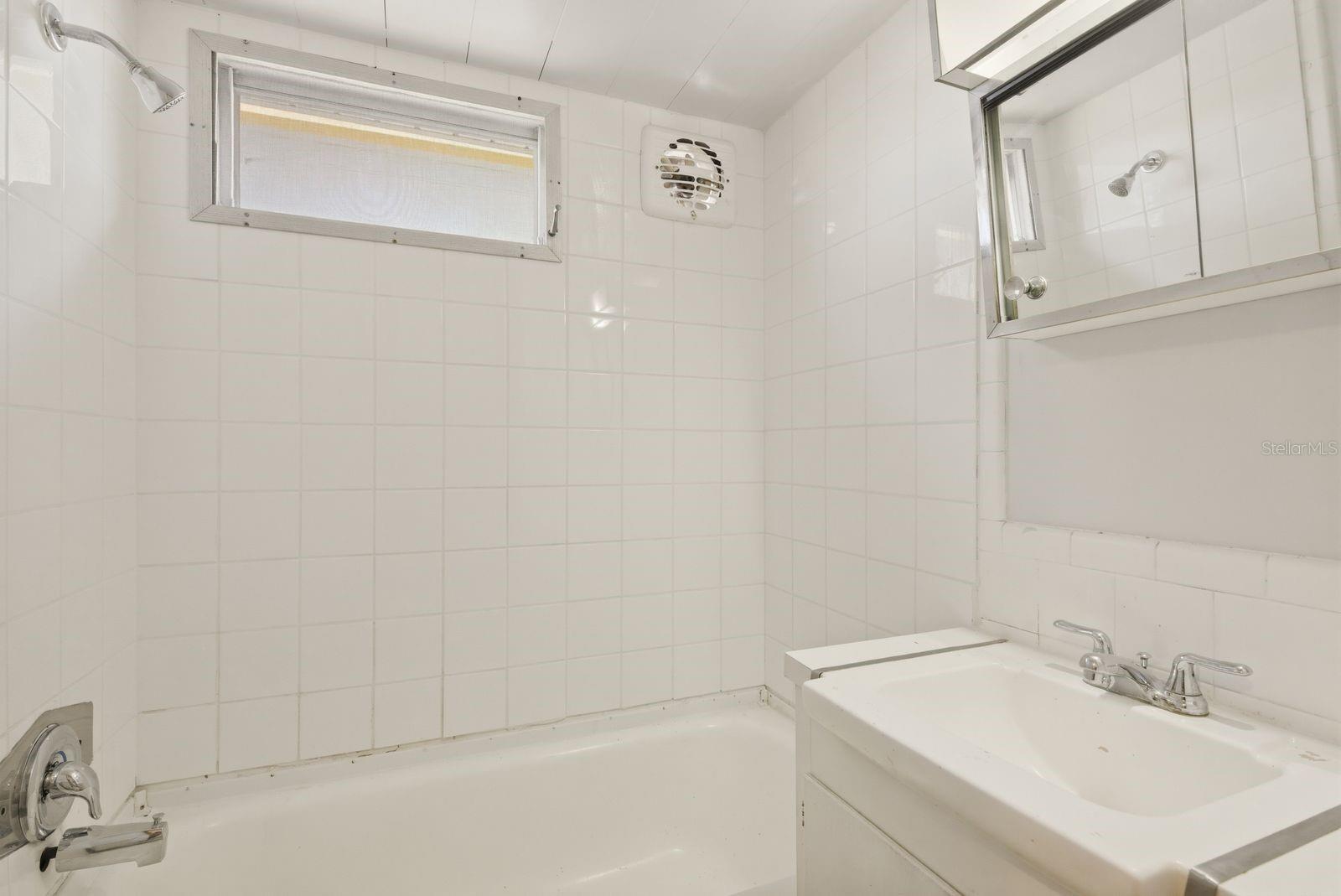 BUENA VISTA 5TH ADD - Residential