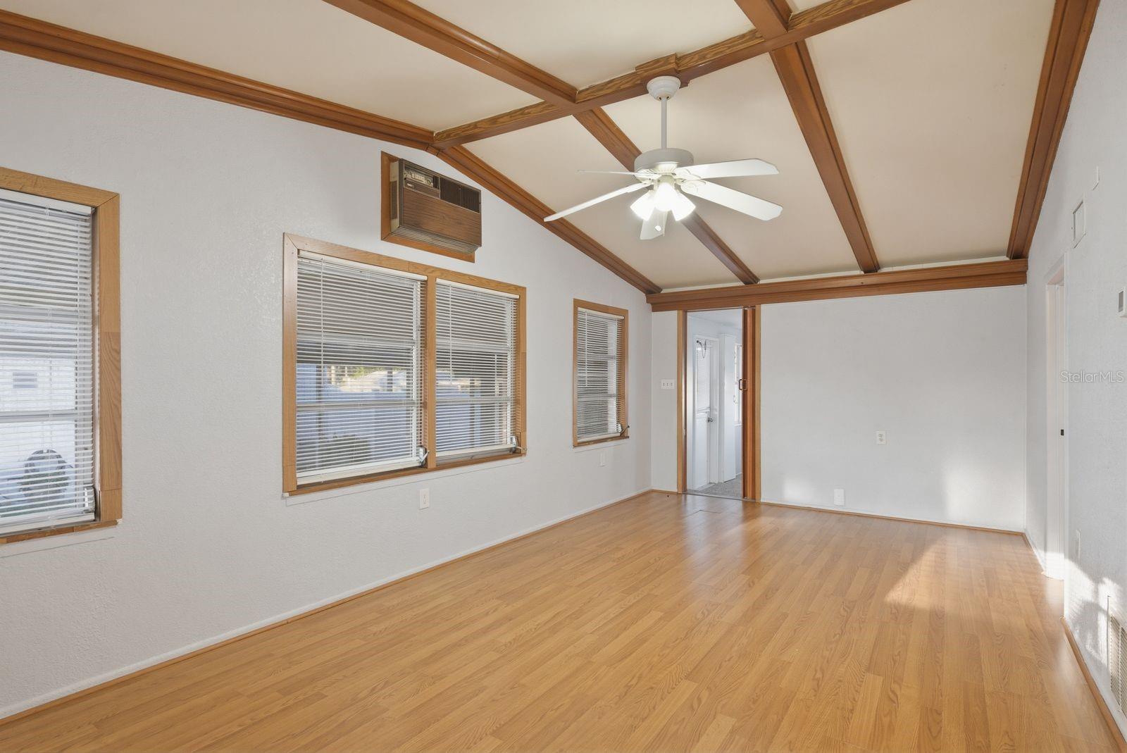 BUENA VISTA 5TH ADD - Residential