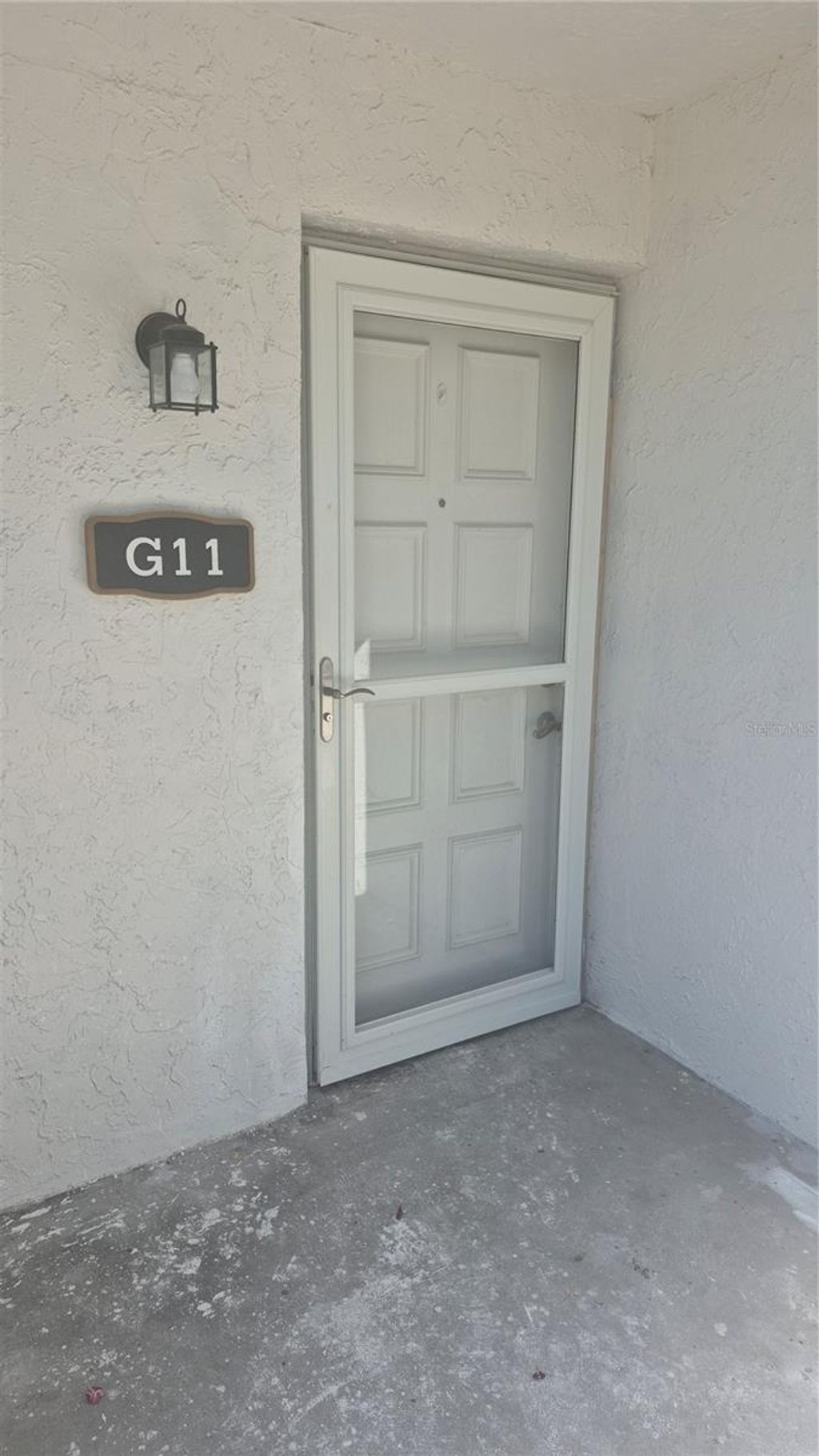 Photo of 3815 N Oak Dr #G11, Tampa, FL 33611 (MLS # TB8439692)