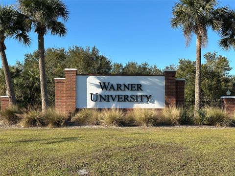 A home in LAKE WALES