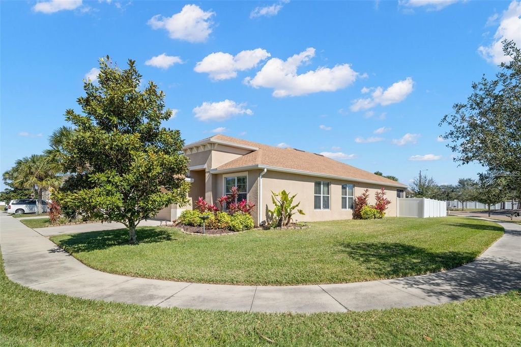 Photo of 7314 Blue Beech Drive, Riverview, FL 33578 (MLS # TB8455350)