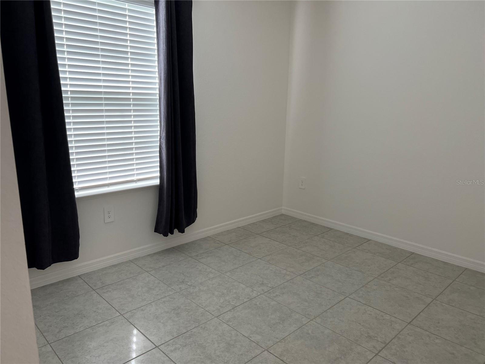 PORT CHARLOTTE SUB 39 - Residential Lease