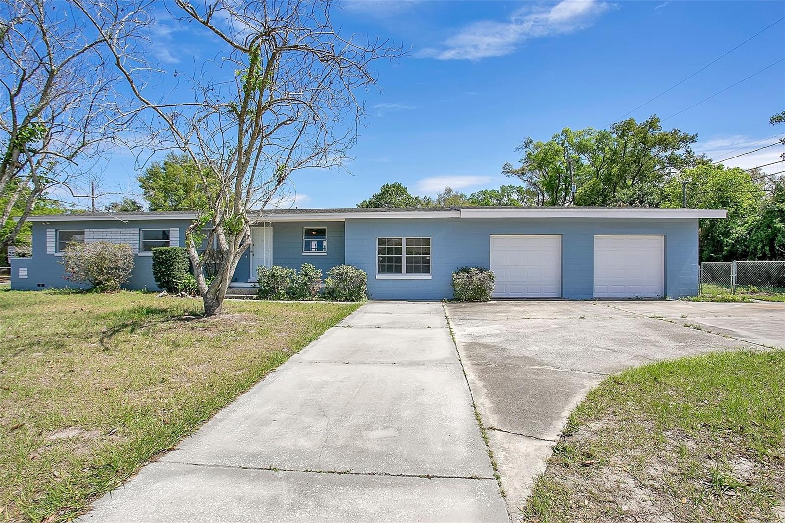 CAROL COURT - Residential