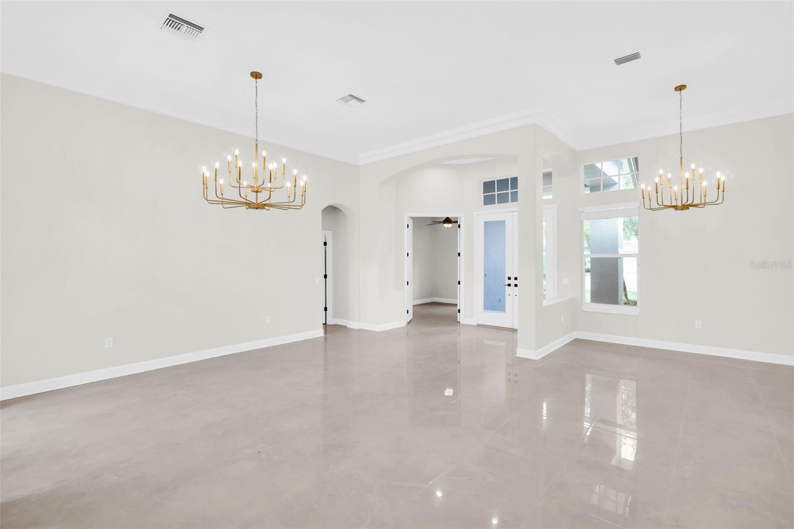 TAMPA PALMS AREA 4 PRCL 20 - Residential