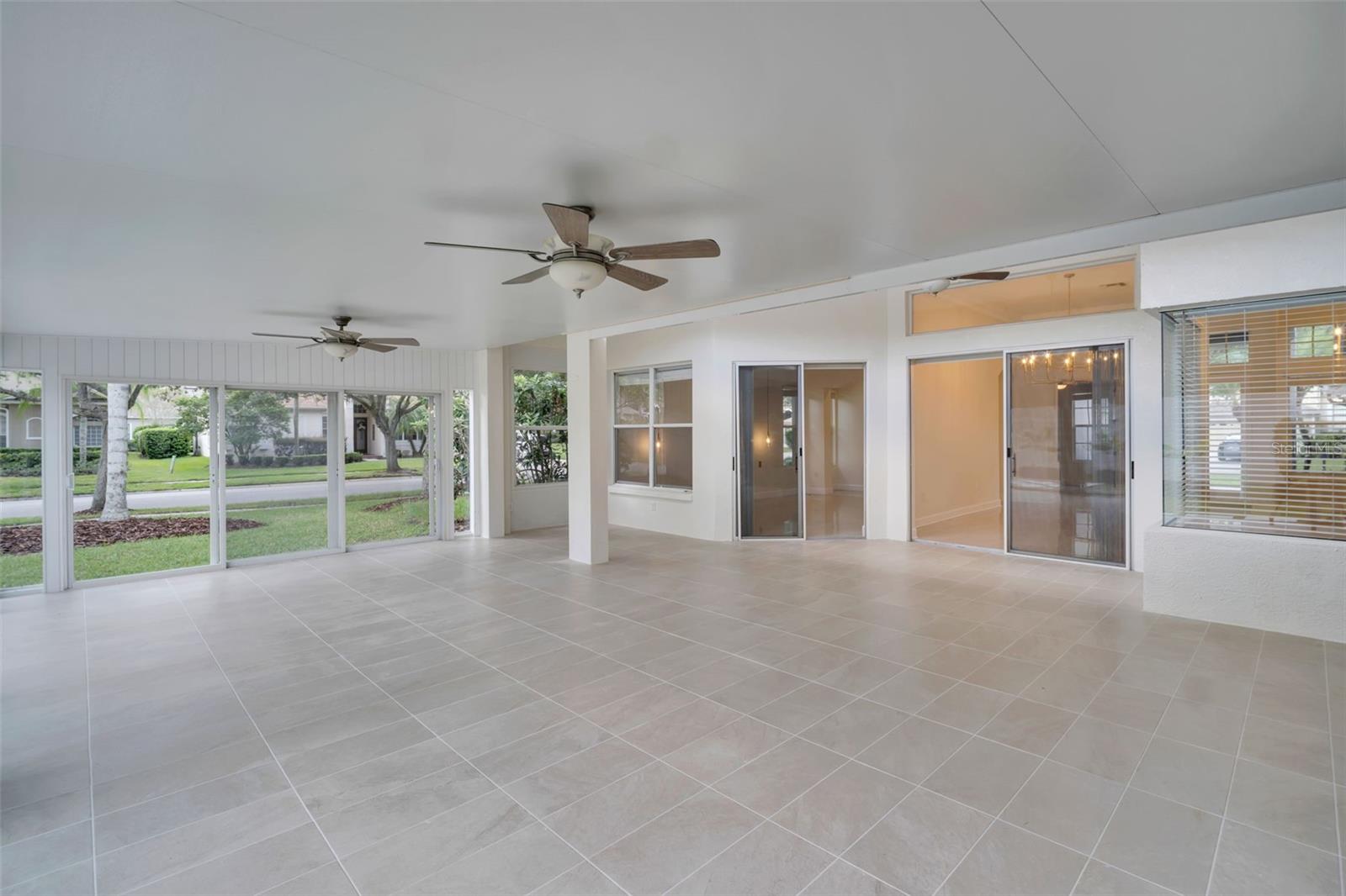TAMPA PALMS AREA 4 PRCL 20 - Residential