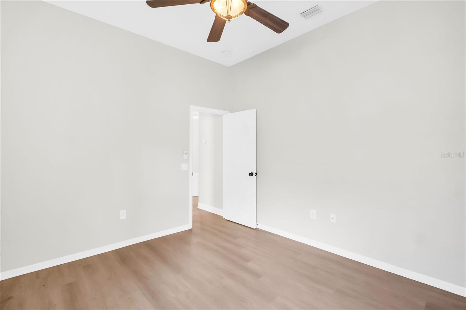 TAMPA PALMS AREA 4 PRCL 20 - Residential