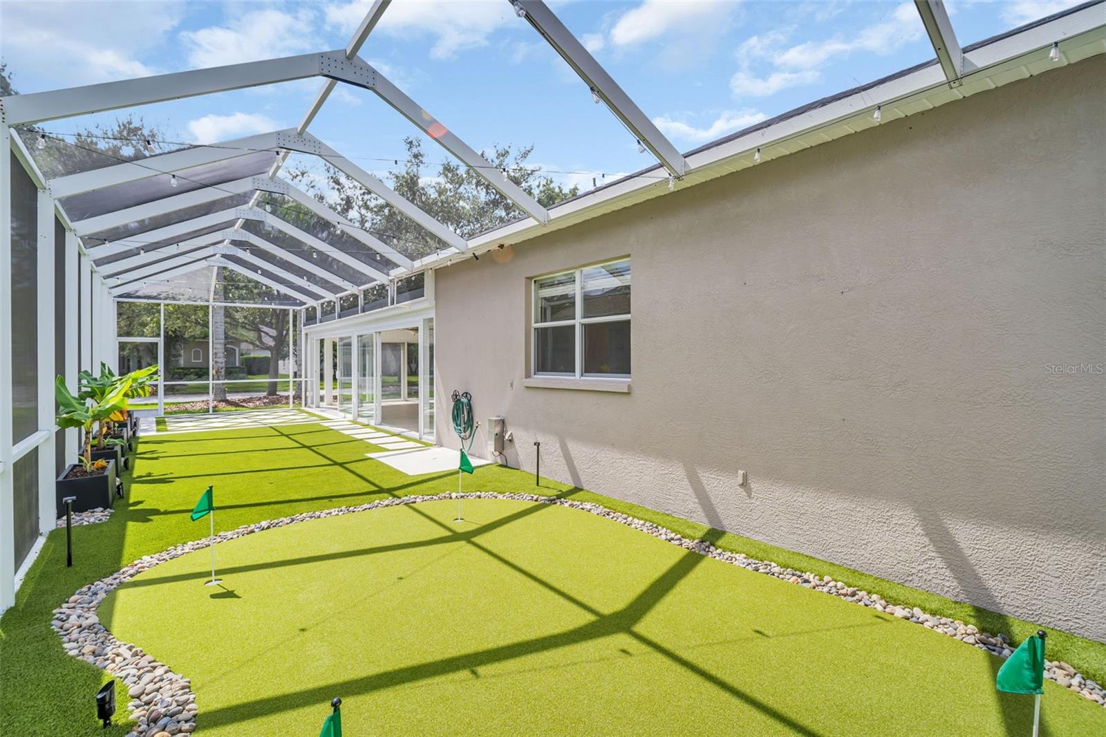 TAMPA PALMS AREA 4 PRCL 20 - Residential
