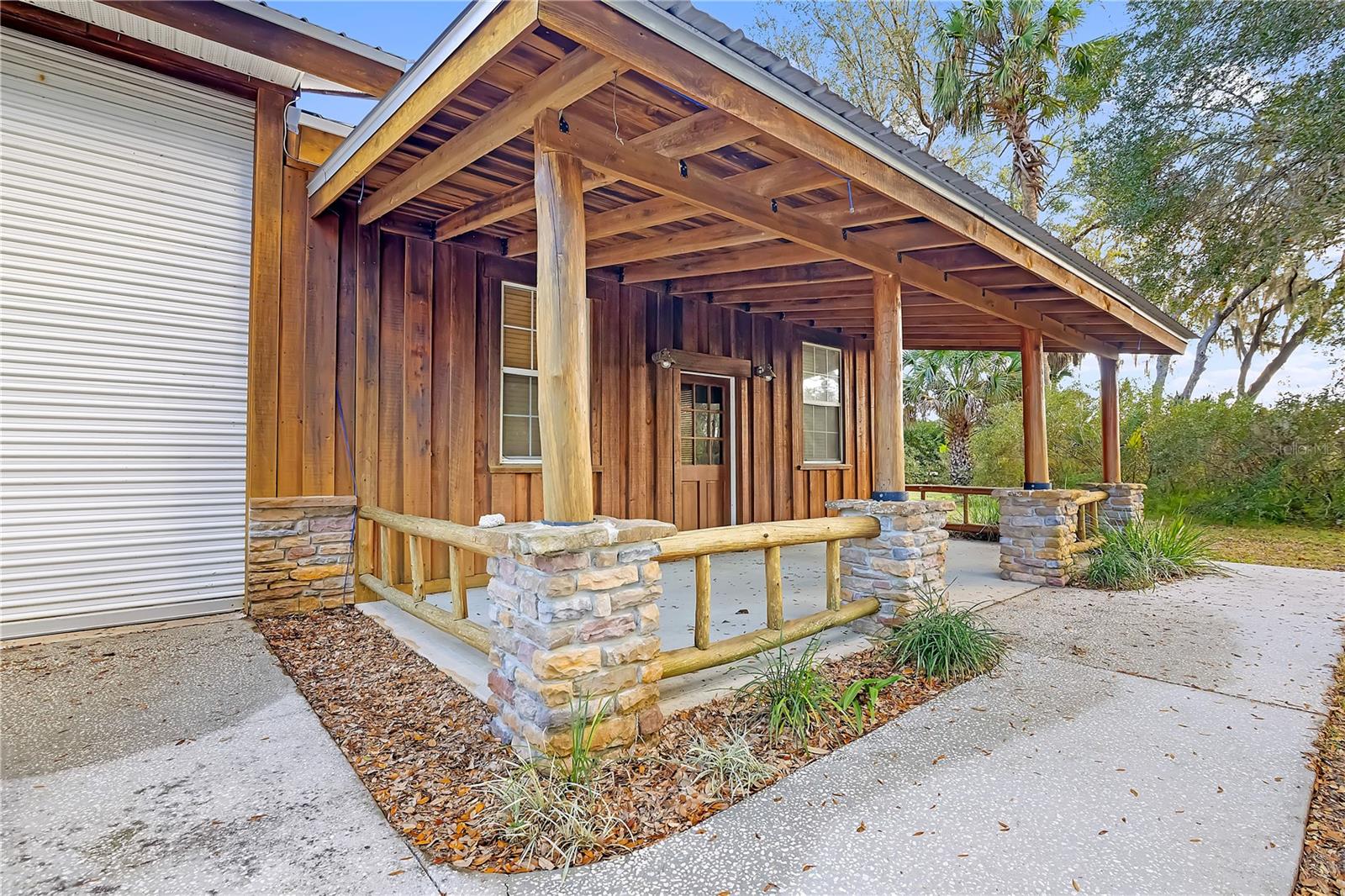 METES AND BOUNDS - Residential