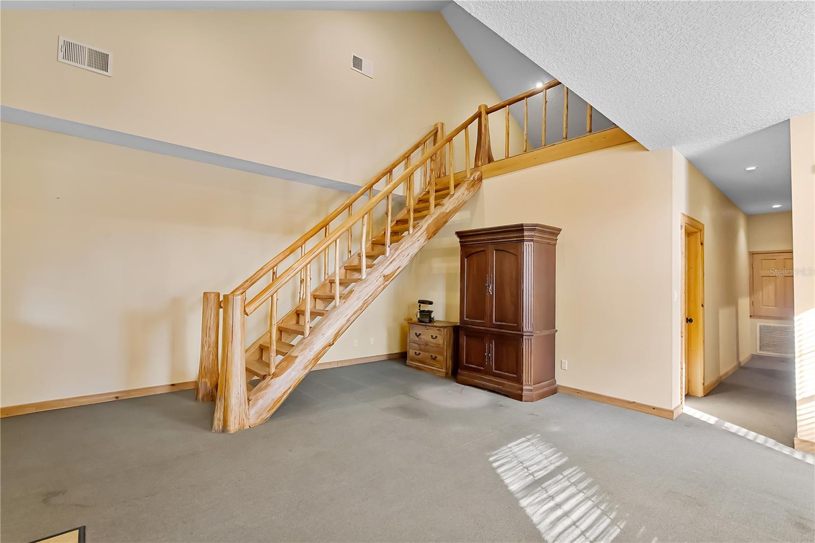 METES AND BOUNDS - Residential