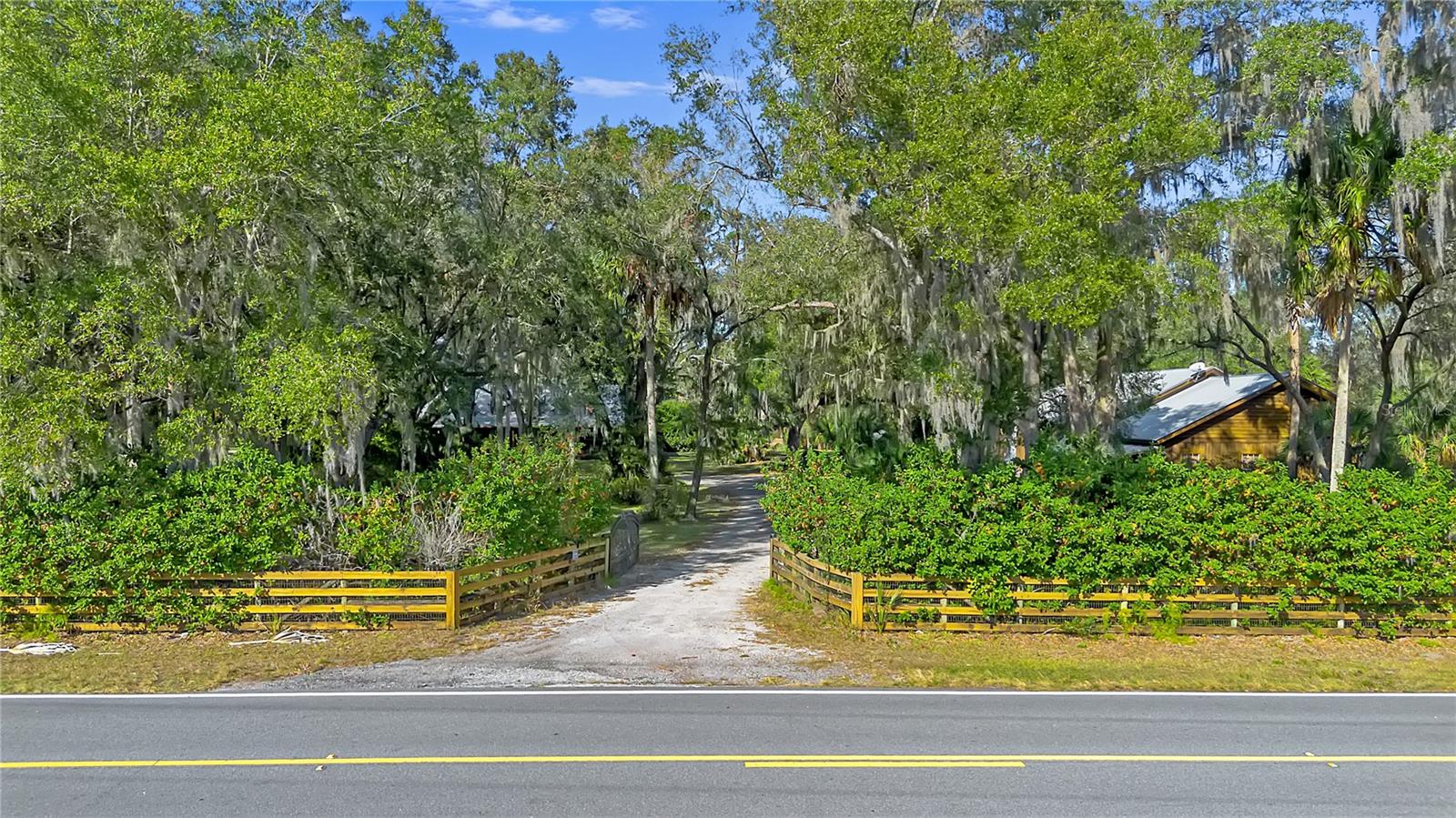 METES AND BOUNDS - Residential