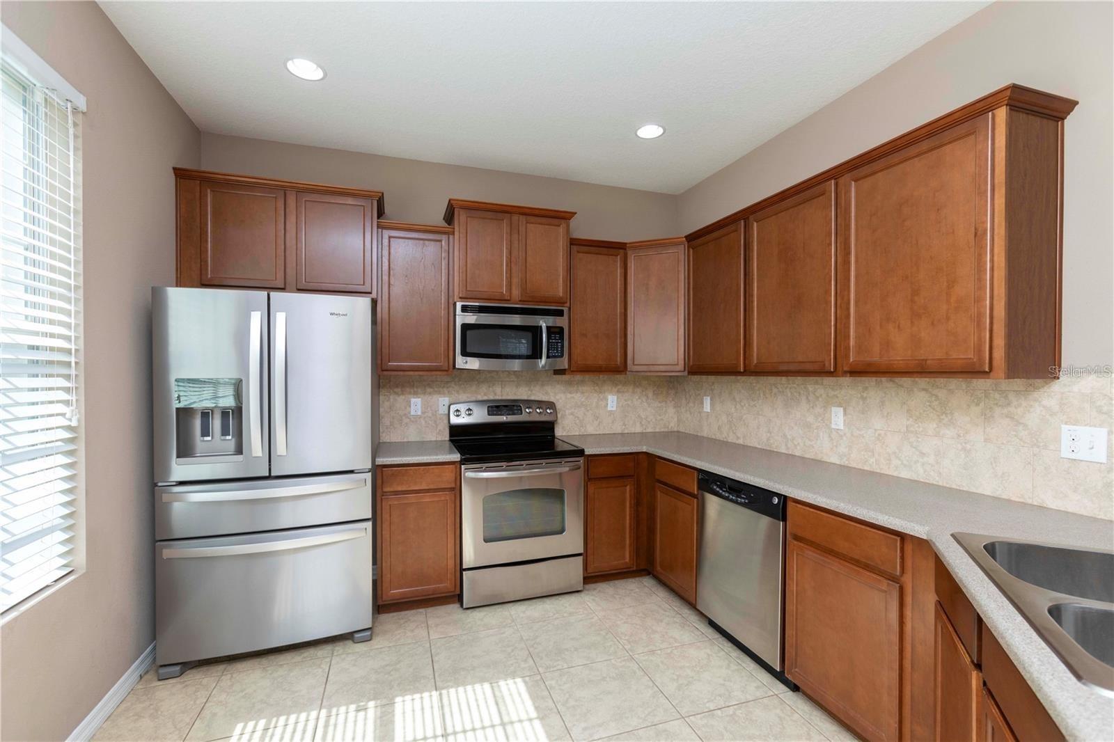 LITTLE RDG - Residential