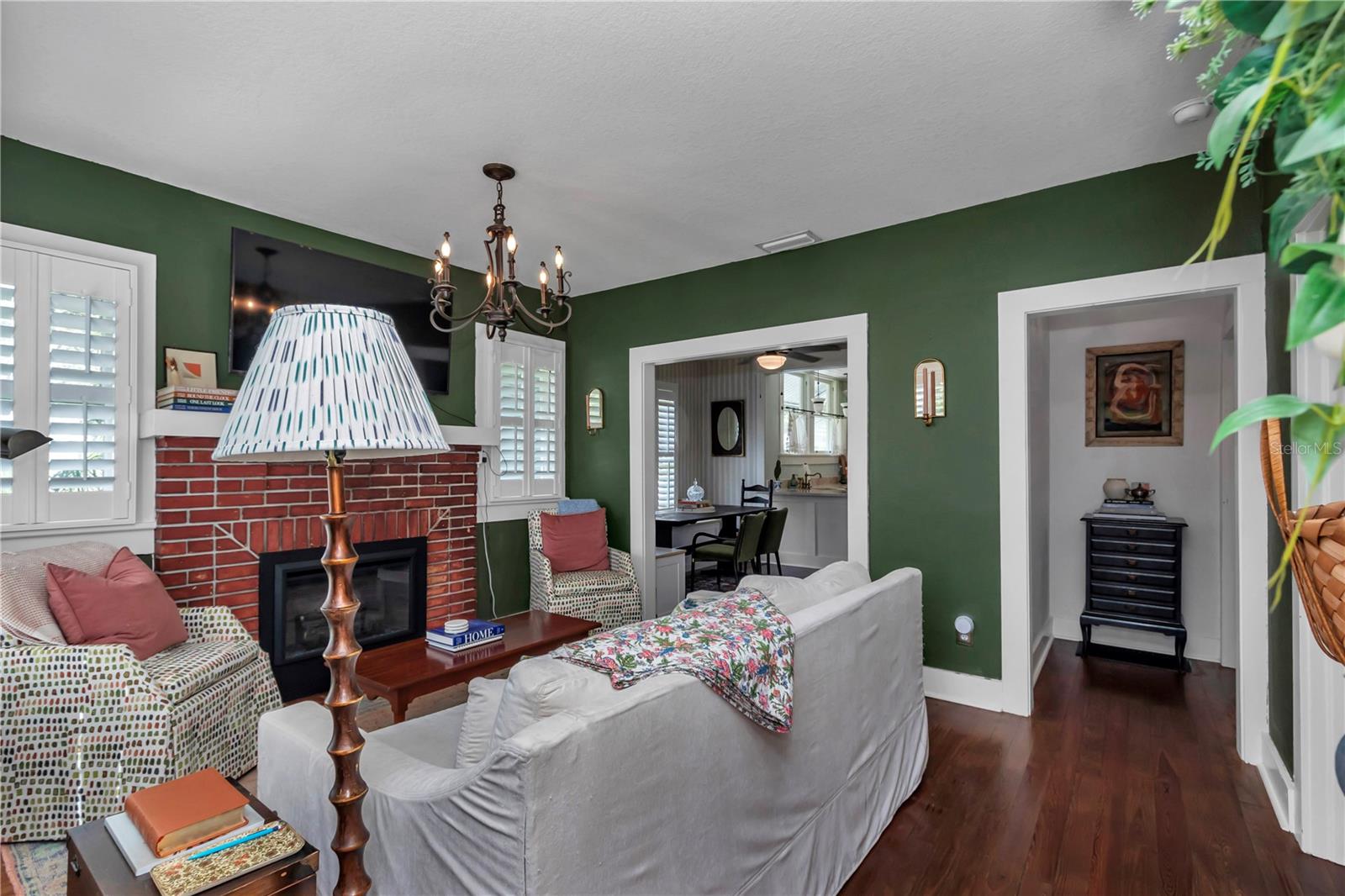 MAGNOLIA PLACE - Residential