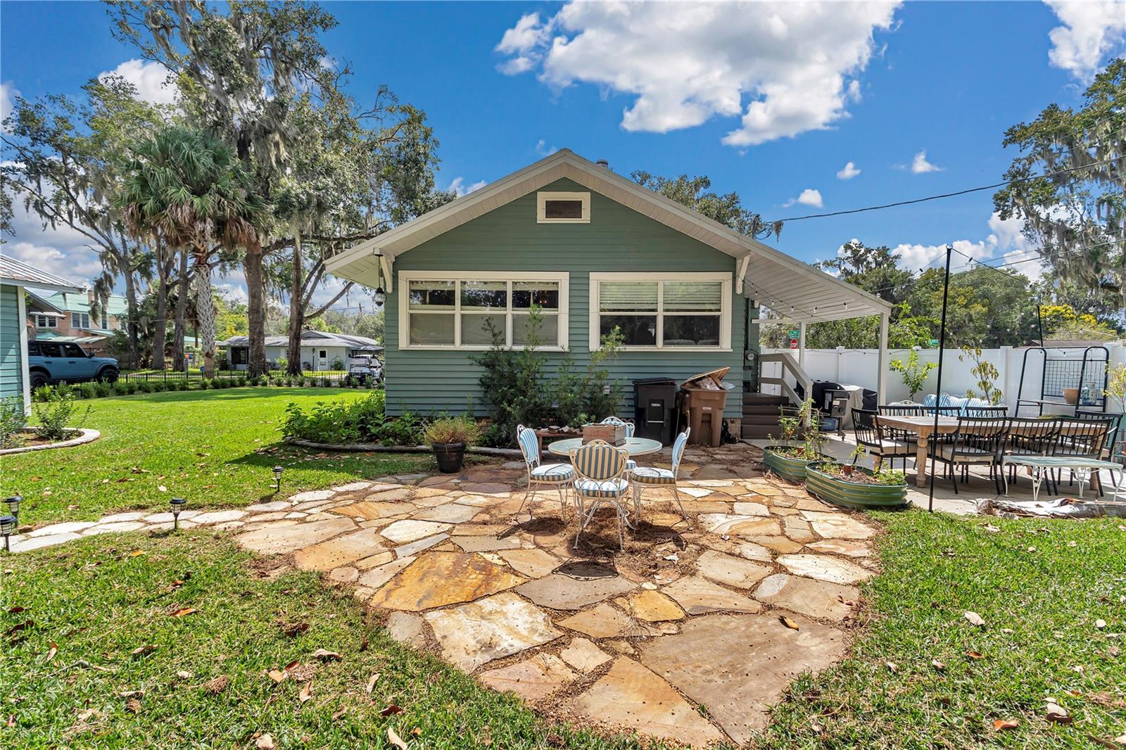 MAGNOLIA PLACE - Residential