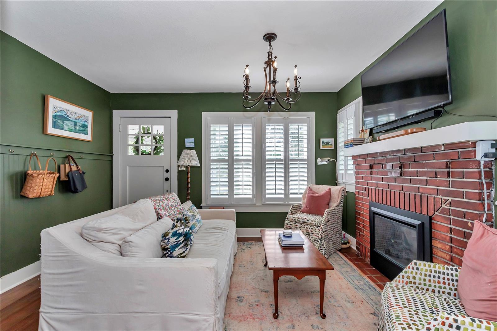 MAGNOLIA PLACE - Residential