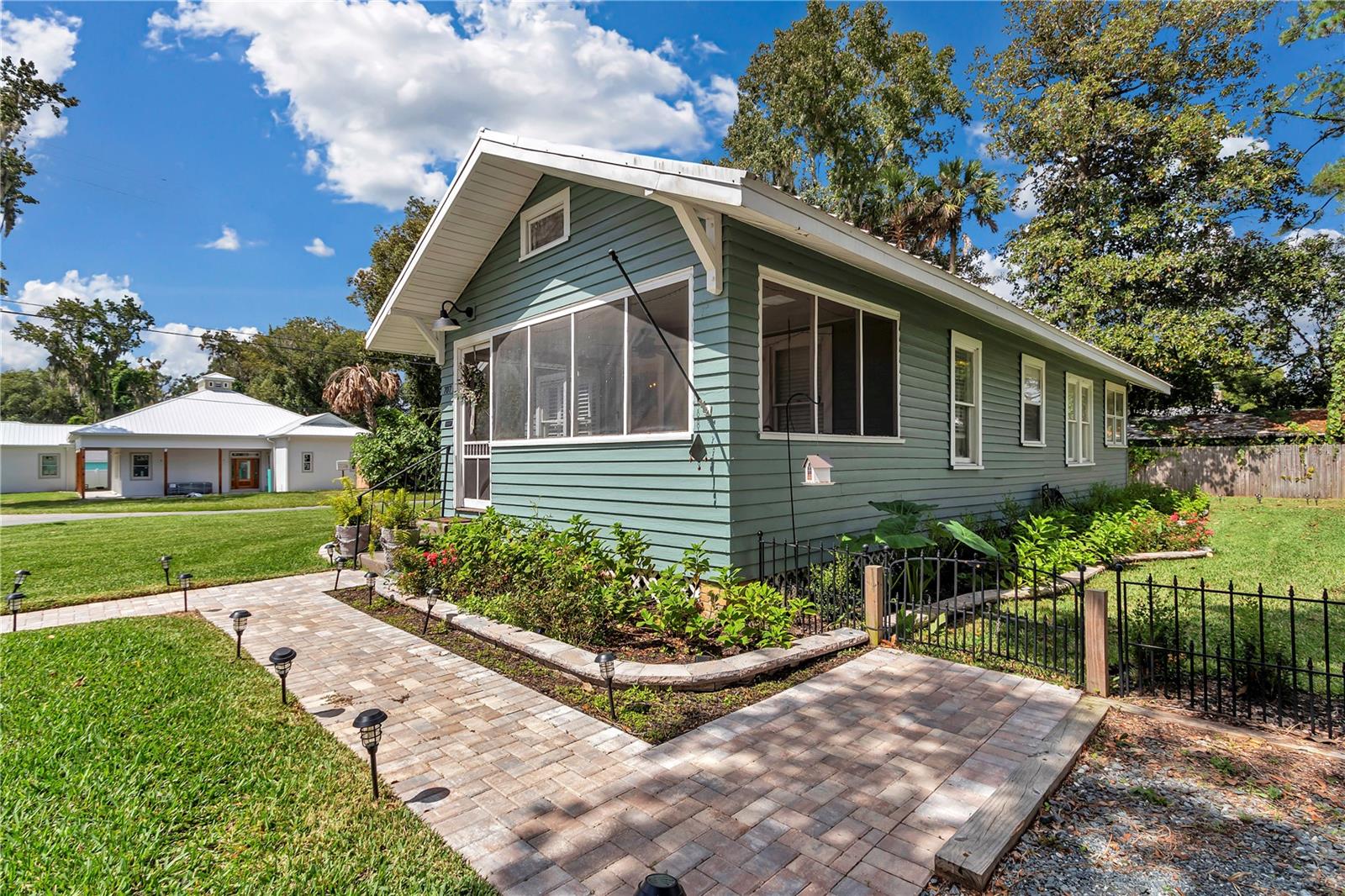 MAGNOLIA PLACE - Residential