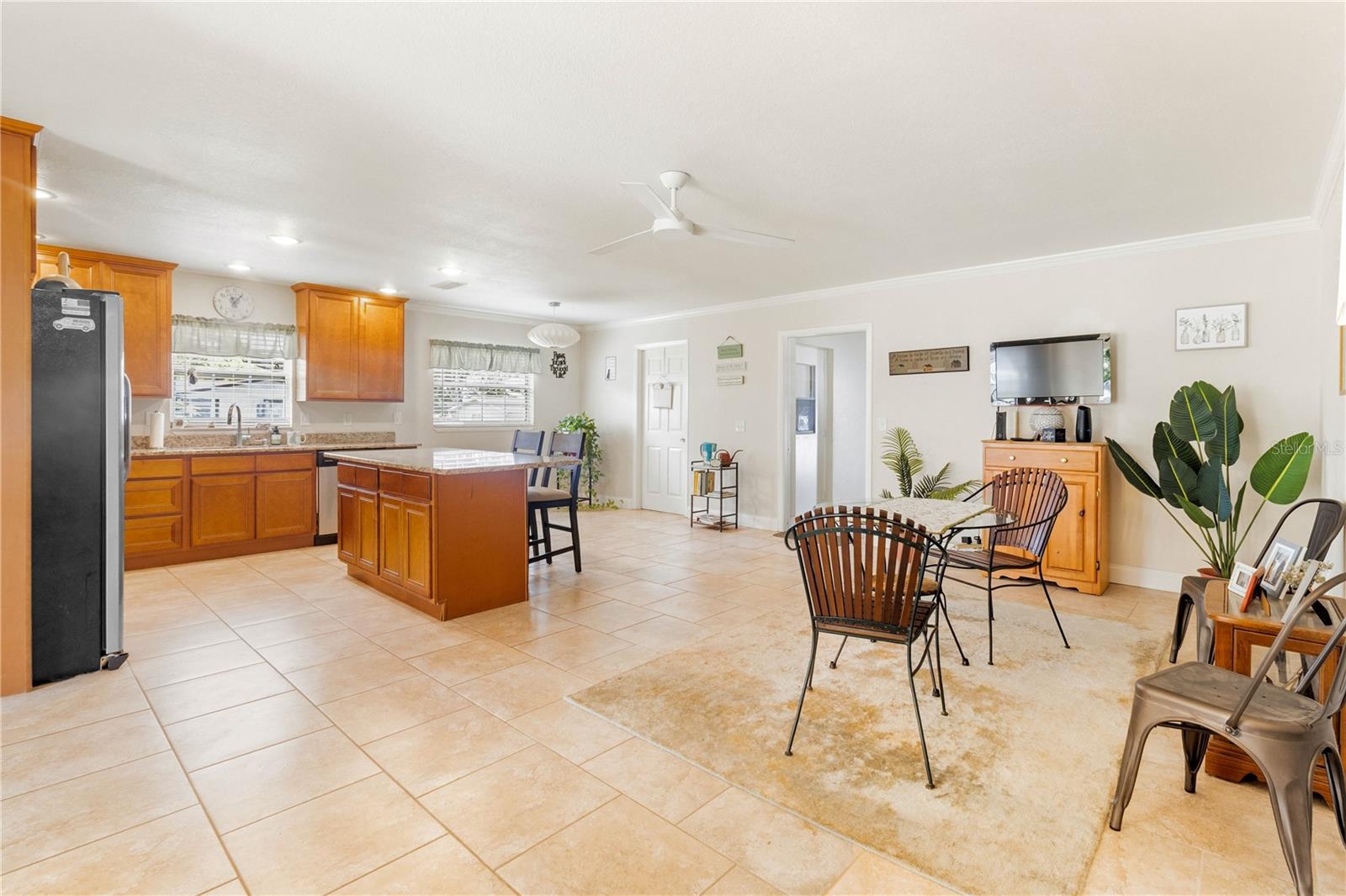 SOMERSET - Residential