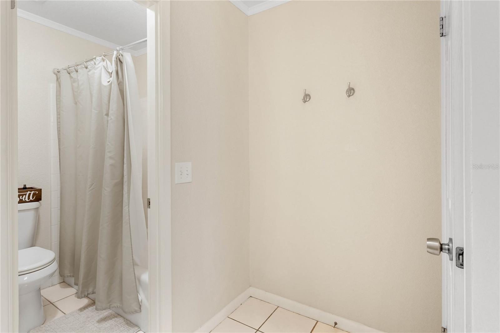 SOMERSET - Residential