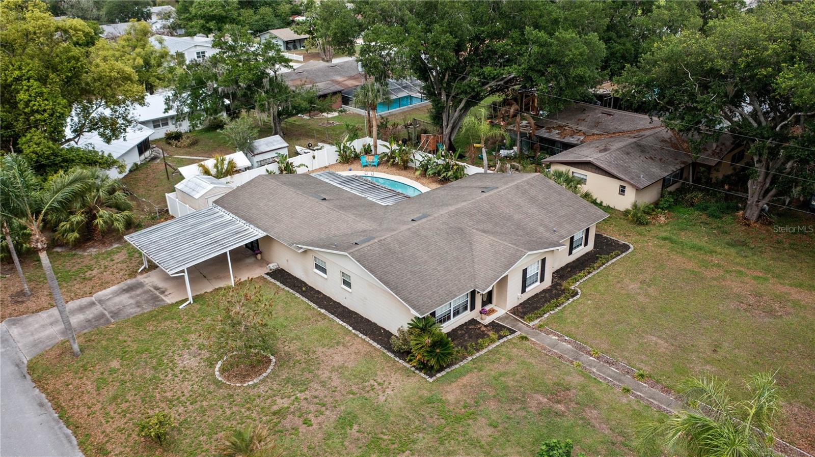 SOMERSET - Residential