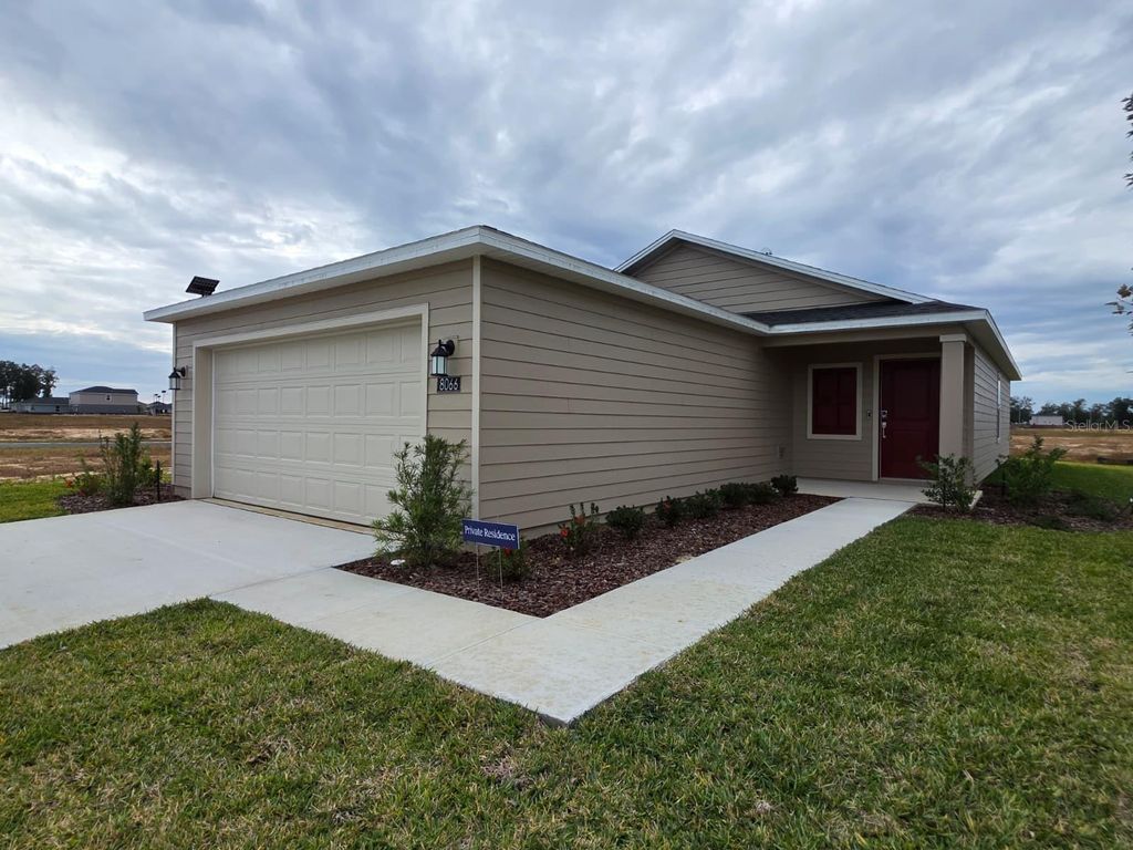 Photo of 8066 SW 44th Terrace, Ocala, FL 34476 (MLS # OM714370)