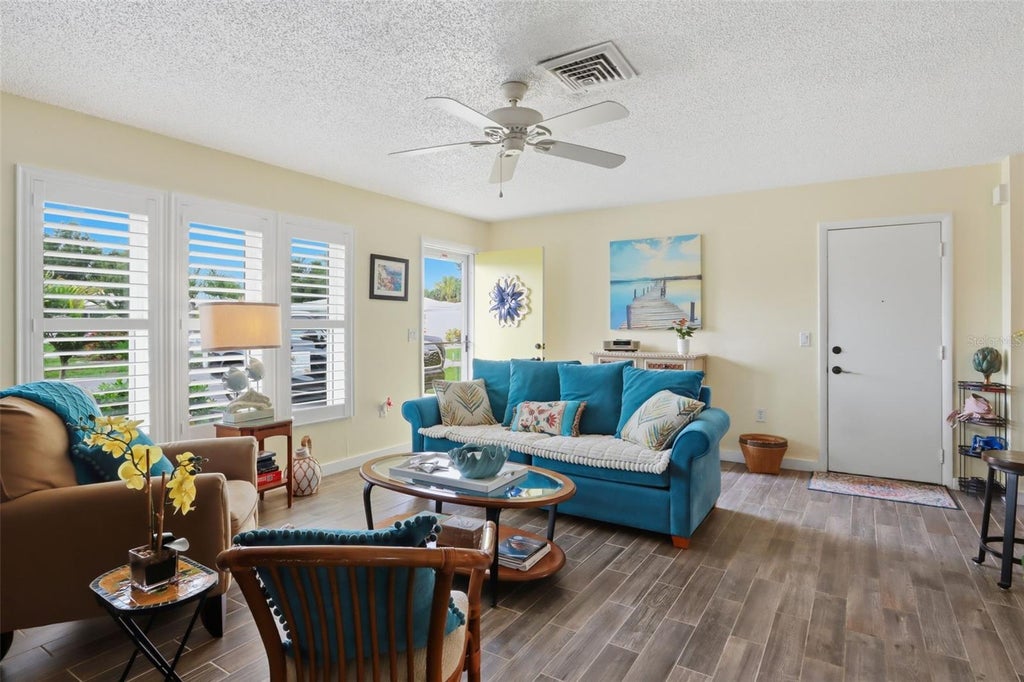 Photo of 510 Circlewood Drive #P1-2, Venice, FL 34293 (MLS # C7528554)